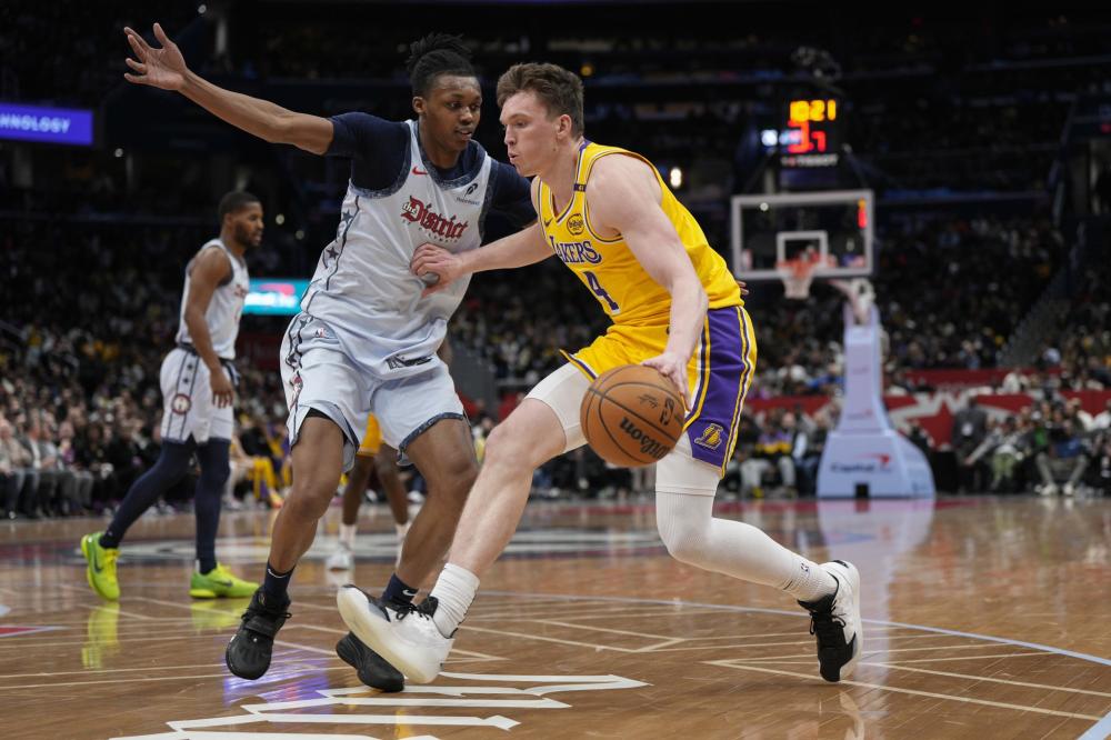 德泽尔比 德泽尔比