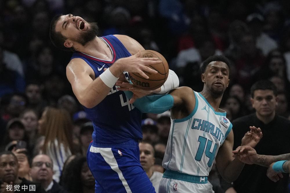 也在努力打 也在努力打