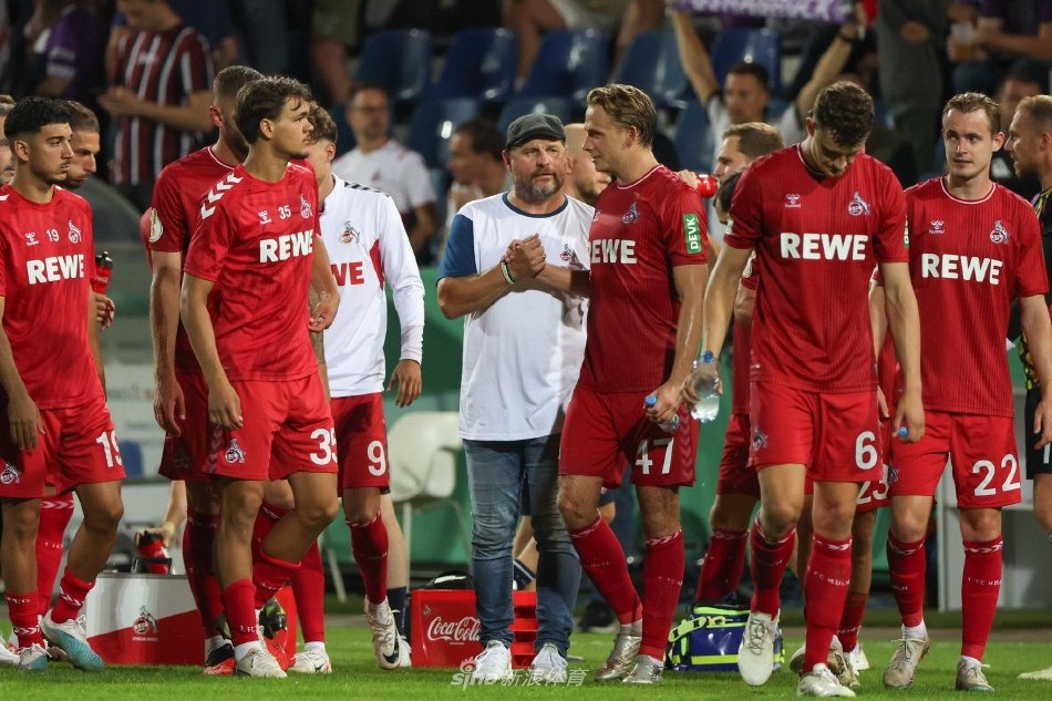 中面对一个 中面对一个